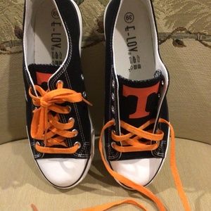 Women’s E-LOV “Tennessee Volunteers” Sneakers - USA 8 (39)